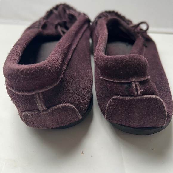 Minnetonka Moccasins Deep Purple Slip On Size 10 Suede - Picture 3 of 6